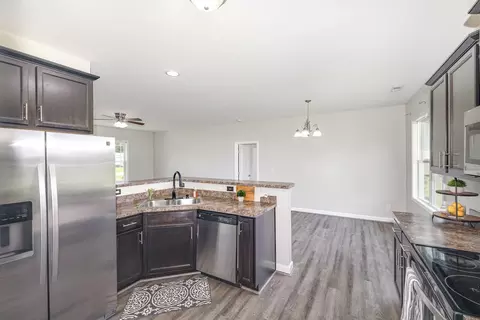 77 Bryan Godwin Ct, Erwin, NC 28339 photo 9