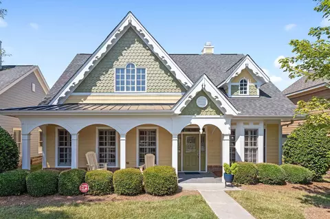 1013 Governess Ln, Morrisville, NC 27560