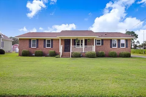 108 W Martin St, Fremont, NC 27830