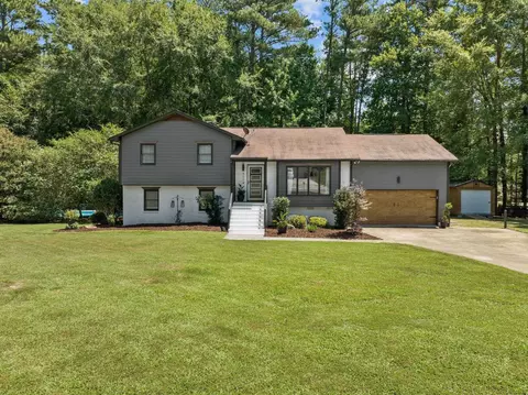 5004 Pine Trail Dr, Durham, NC 27712