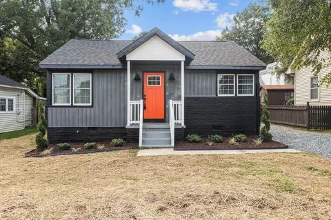 405 Peele St, Burlington, NC 27215