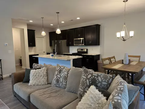 1079 Flagler St, Durham, NC 27713 photo 4