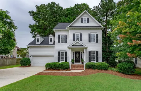 2202 Lilyford Ln, Apex, NC 27502