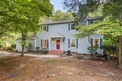 504 Bolin Creek Dr, Carrboro, NC 27510