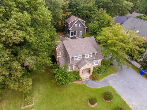 103 E Poplar Ave #103 & 103-A, Carrboro, NC 27510