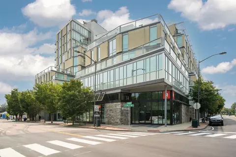 601 W Rosemary St #502, Chapel Hill, NC 27516