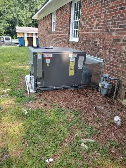 115 Basin St, Dunn, NC 28334 photo 8