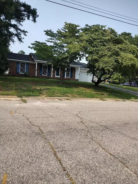 115 Basin St, Dunn, NC 28334 photo 5