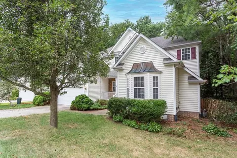 109 Glenmore Rd, Chapel Hill, NC 27516