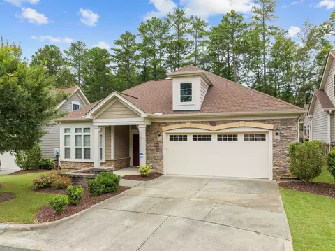 7544 Courtyard Pl, Cary, NC 27519 photo 3