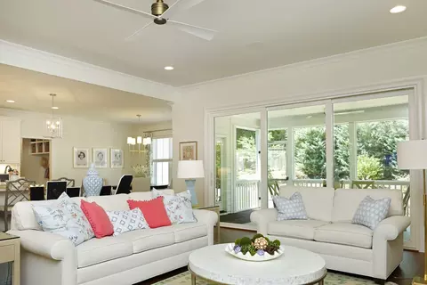 5405 Crestview Rd, Raleigh, NC 27609 photo 3