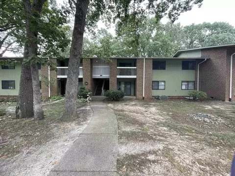 1281 Schaub Dr #H, Raleigh, NC 27606