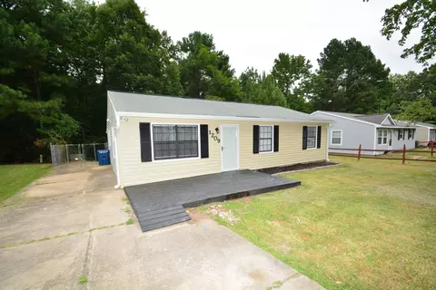 1209 Pecan Pl, Durham, NC 27704