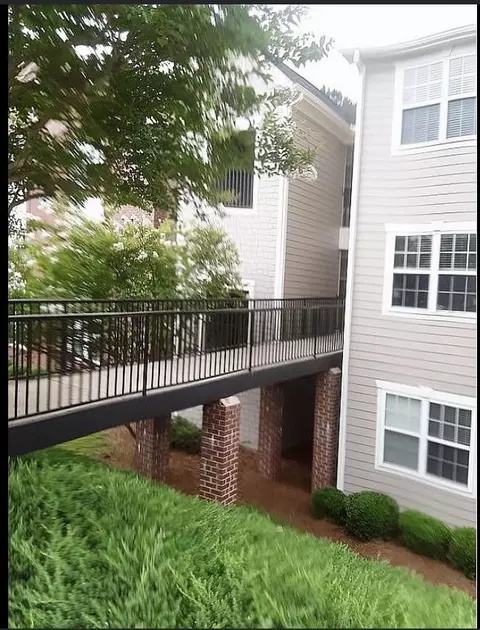 62 Gallery Dr #103, Spring Lake, NC 28390