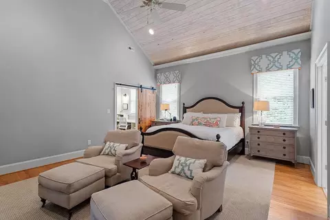 1328 Brooks Ave, Raleigh, NC 27607 photo 21