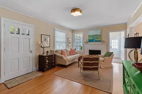 1328 Brooks Ave, Raleigh, NC 27607 photo 4