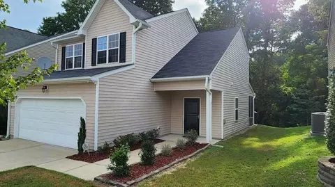 3929 Patriot Ridge Ct, Raleigh, NC 27610