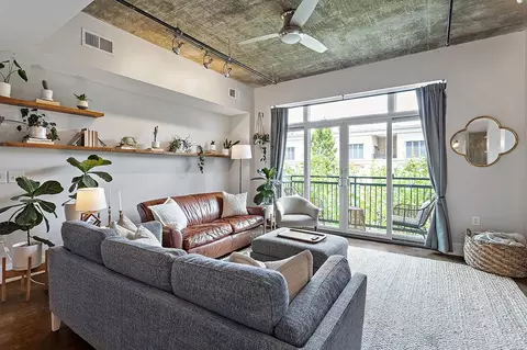 444 S Blount St #202, Raleigh, NC 27601
