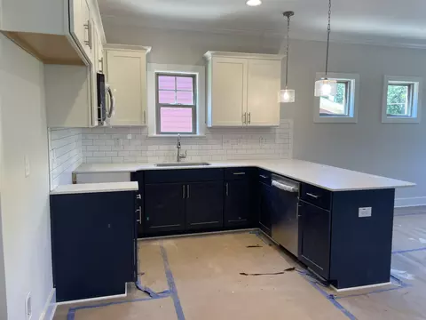 703 Grant St # A, Durham, NC 27701 photo 9