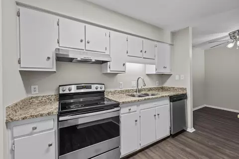 1130 Schaub Dr #F, Raleigh, NC 27606