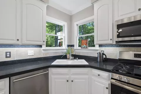 1004 S Wellonsburg Pl, Apex, NC 27502 photo 23