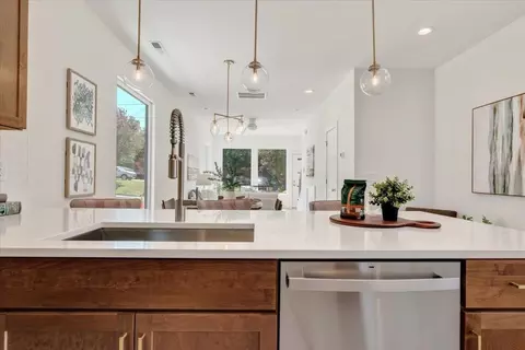502 Commonwealth St, Durham, NC 27701 photo 14