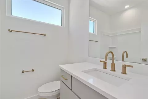 502 Commonwealth St, Durham, NC 27701 photo 32