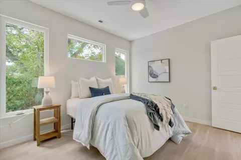 504 Commonwealth St, Durham, NC 27701 photo 20