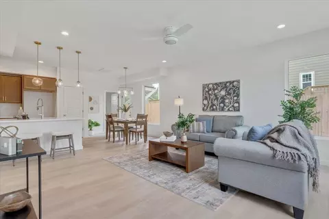 504 Commonwealth St, Durham, NC 27701 photo 3