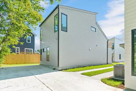 504 Commonwealth St, Durham, NC 27701 photo 34