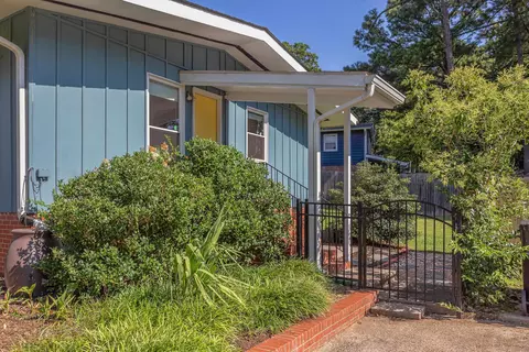 812 W Murray Ave, Durham, NC 27704 photo 3