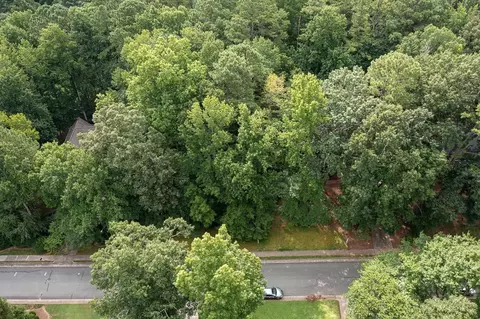 114 Cobblestone Dr, Chapel Hill, NC 27516 photo 7