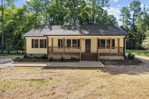 4450 Thomas Rd, Henderson, NC 27537