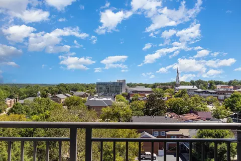 140 W Franklin St #708, Chapel Hill, NC 27516