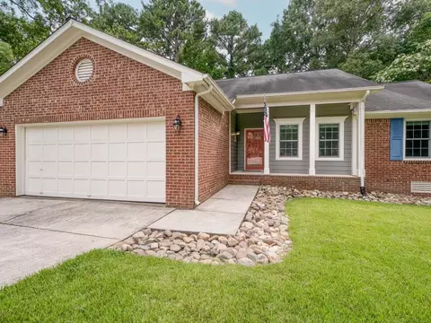 5016 Rolling Meadows Dr, Durham, NC 27703 photo 2