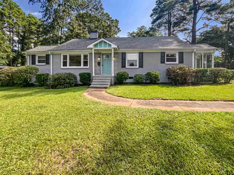 108 Colleton Rd, Raleigh, NC 27610