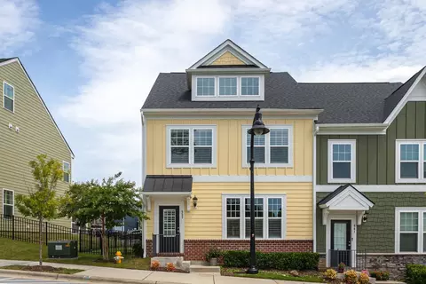 557 Brooks St, Wake Forest, NC 27587 photo 1
