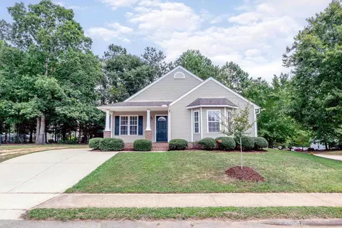 525 Flaherty Ave, Wake Forest, NC 27587 photo 2