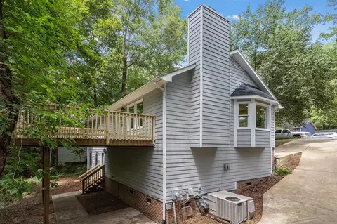 716 Grandview Dr, Durham, NC 27703 photo 4