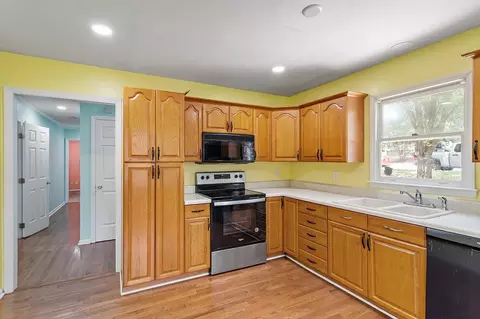 716 Grandview Dr, Durham, NC 27703 photo 10
