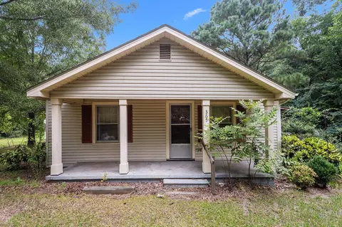 365 E Main St, Coats, NC 27521