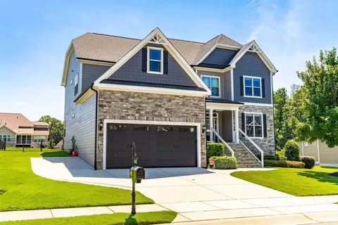 249 Meadowmist Dr, Garner, NC 27529 photo 1