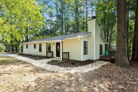 2 E Gleewood Pl, Durham, NC 27713 photo 2