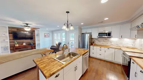 1011 Dixie Dr, Selma, NC 27576 photo 13