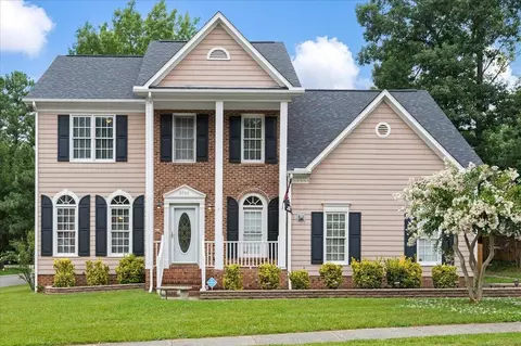 3701 Weatherby Dr, Durham, NC 27703