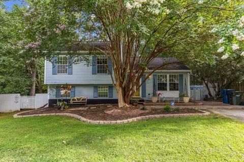 208 Hemmingwood Dr, Durham, NC 27713