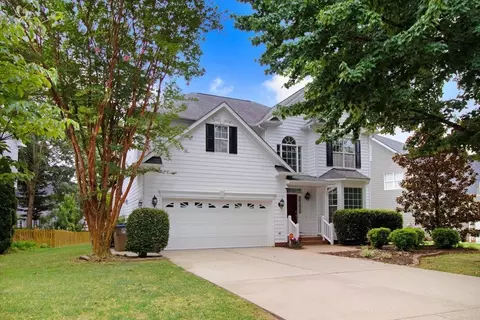 909 Clatter Ave, Wake Forest, NC 27587 photo 2