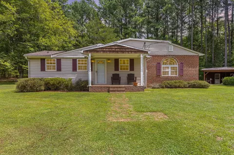 145 Hidden Creek Ln, Warrenton, NC 27589