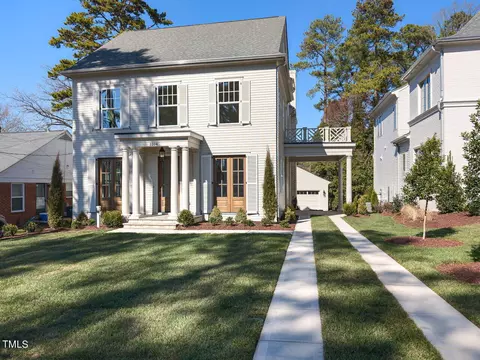 2304 Lyon St, Raleigh, NC 27608