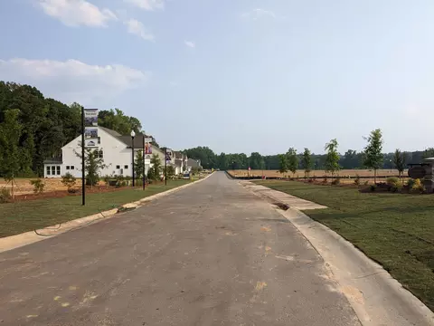 230 Ford Meadows Dr, Garner, NC 27529 photo 2